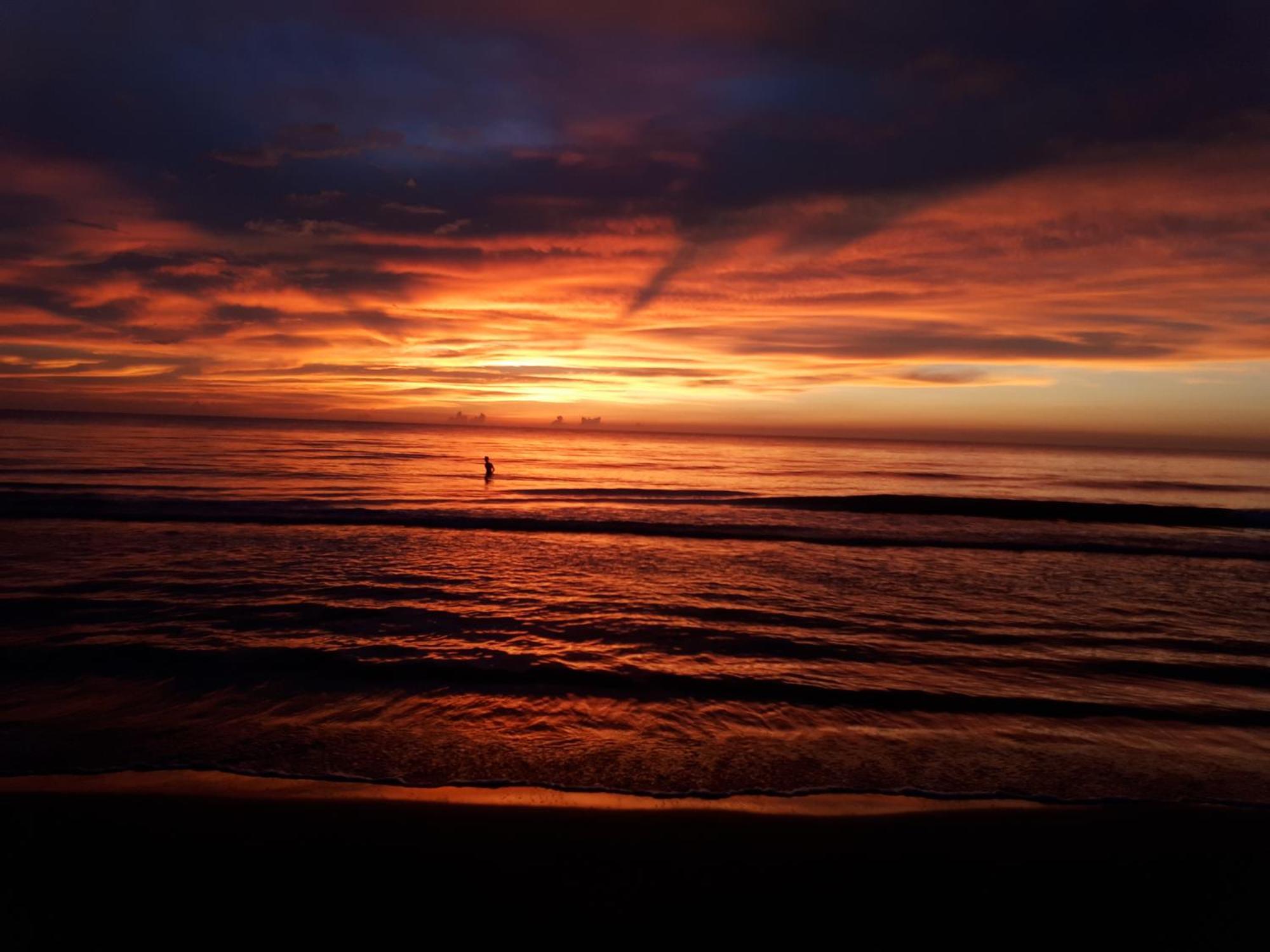 Manzanillo Beach — Photos 2